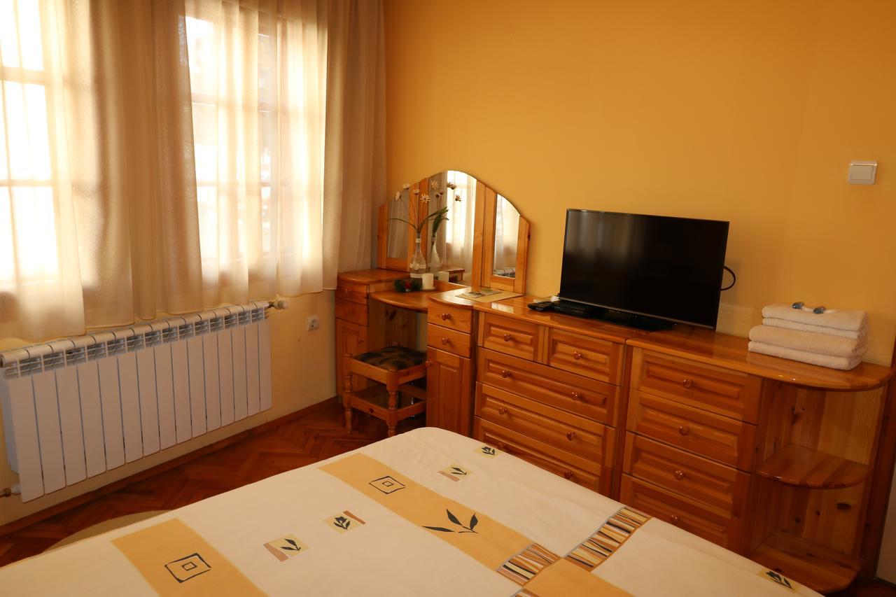 Guest House Divna Veliko Tarnovo Exterior photo